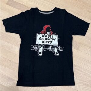 Nike tee medium